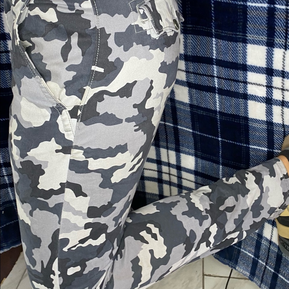 Camo levis 30 x 32